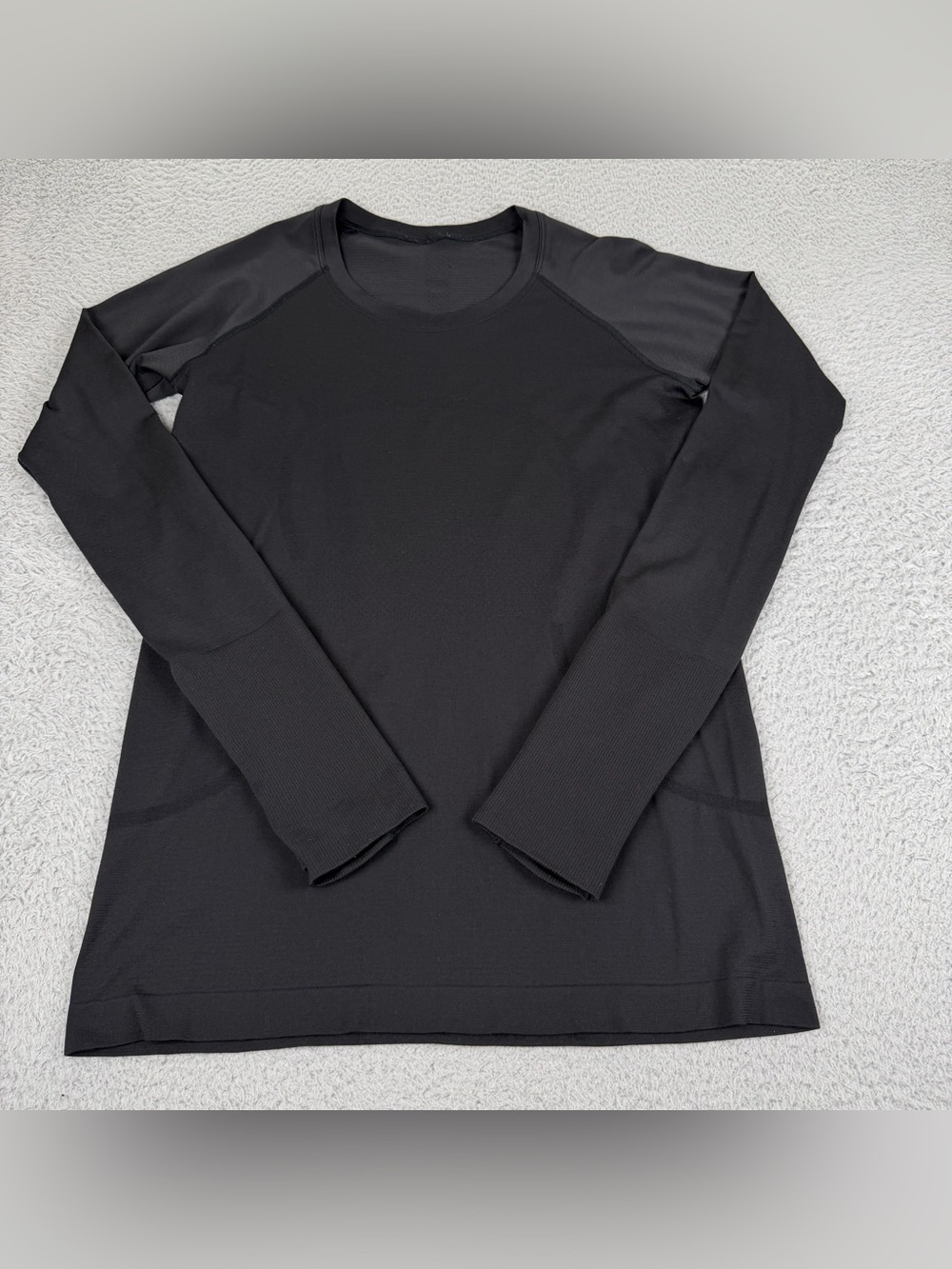 Lululemon Swiftly Tech Shirt Womens 8 Black Long Sleeve Athletic Gym Workout
